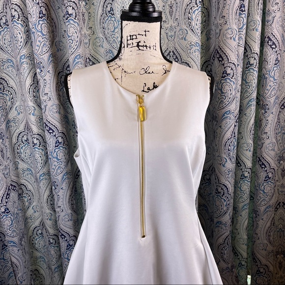 Donna Karan New York White Sleeveless Dress with Black Trim - Picture 2 of 6